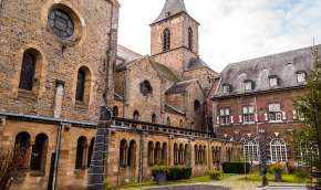 Beeld bij Mijnarchitectuur in Limburg