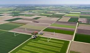 Beeld bij De oostelijke polderpioniers van Flevoland