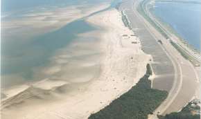 Beeld bij Zandkreekdam en Veerse Gatdam