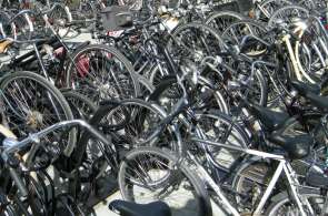 Beeld bij Droge voeten met 60 Dijkenfietsroutes