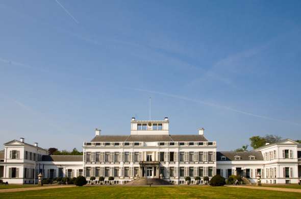 Beeld bij Koninklijk Soestdijk, bossen en heide rond Hilversum