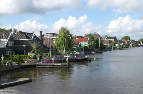 Beeld bij Langs de Zaan