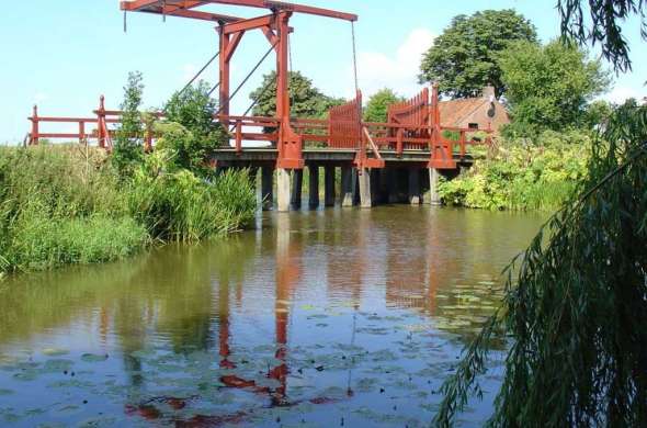 Beeld bij Oudeschans en Blauwestad