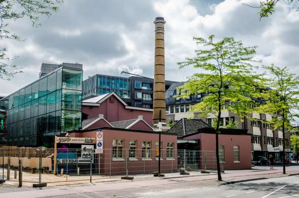 Beeld bij De eerste gloeilampenfabriek van Philips