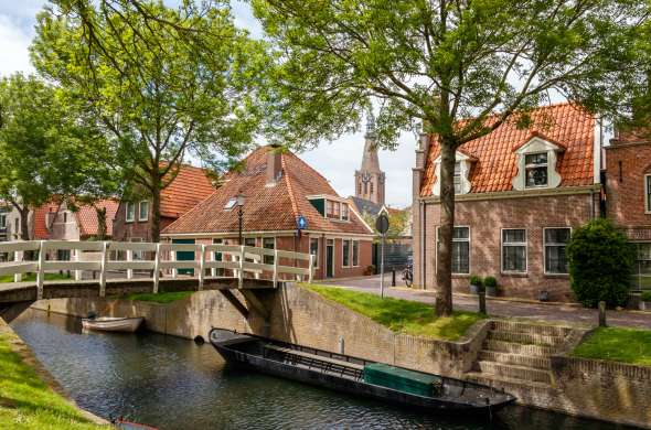 Beeld bij Klein Giethoorn en de oudste stad van Westfriesland