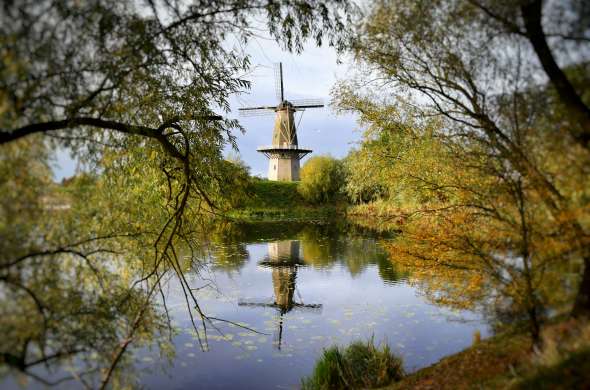 Beeld bij De dijken van Altena