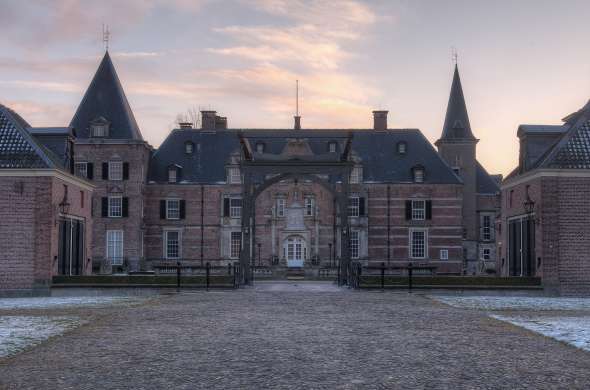 Beeld bij Het landgoed van Kasteel Twickel