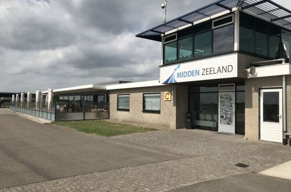 Beeld bij Vliegveld Midden-Zeeland