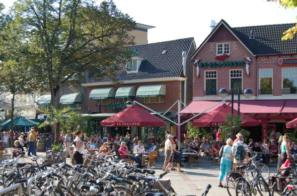 Beeld bij Vlindermarkt in Emmen