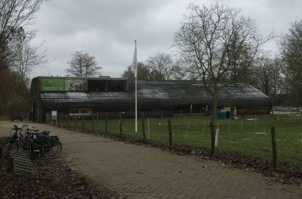 Beeld bij Schaapskooi in het Vroege Vogelbos