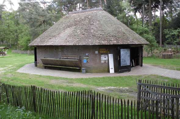 Beeld bij Schaapskooi Heidestein