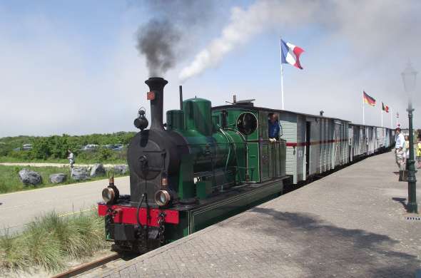 Beeld bij Vanaf RTM museum Ouddorp