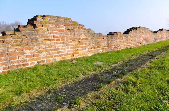 Beeld bij Sint Jansklooster