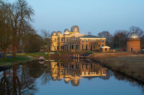 Beeld bij Sterren bij Leiden