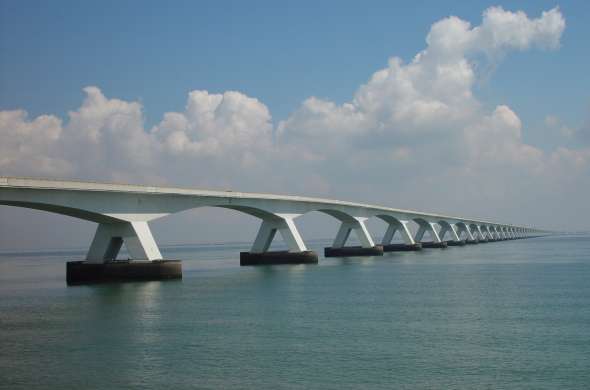 Beeld bij De laatste pont