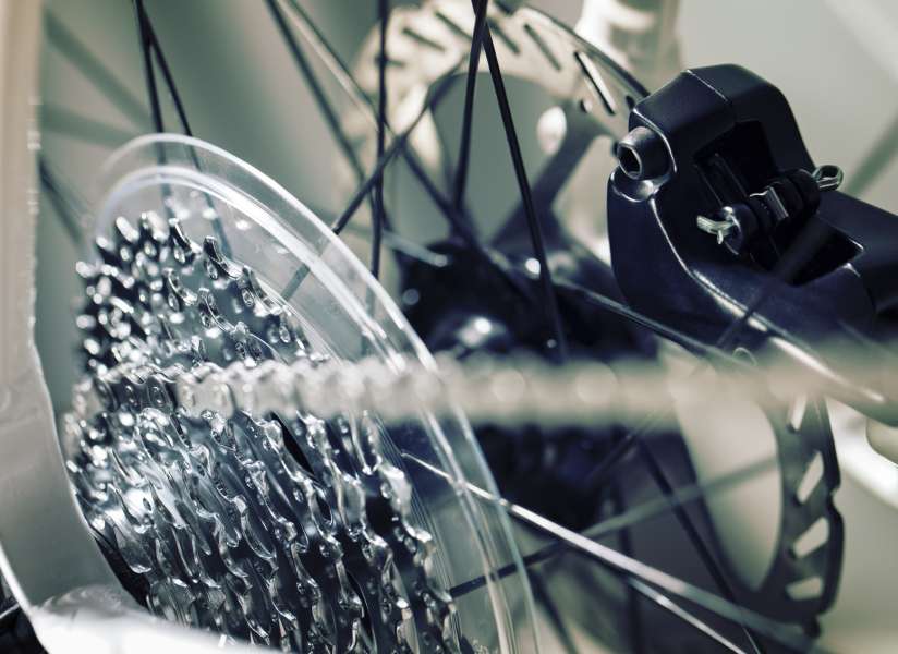 spectrum onderdak Handig Zorg goed voor je fiets: smeer je ketting | Fietsen123